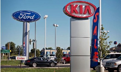 New Jersey car dealers have all but thwarted an attempt to overturn the state's ban on Sunday sales.